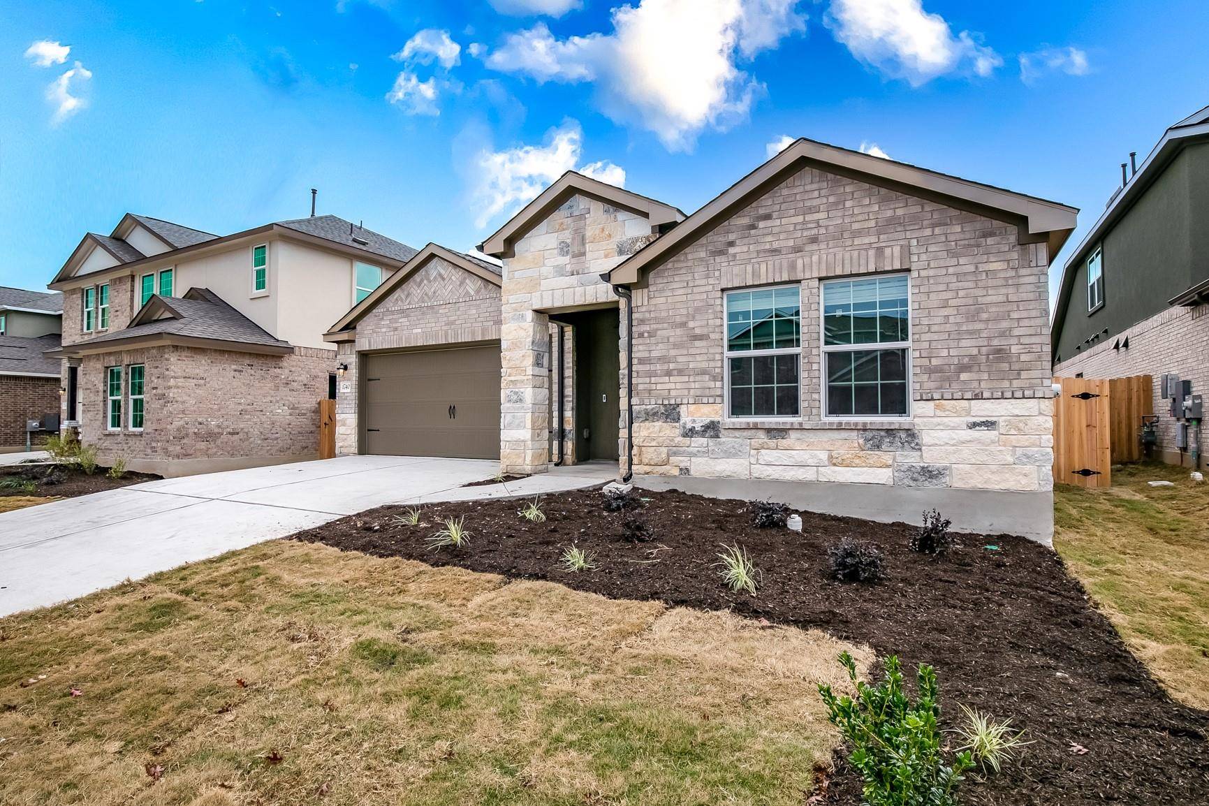 1740 Catahoula DR, Leander, TX 78641