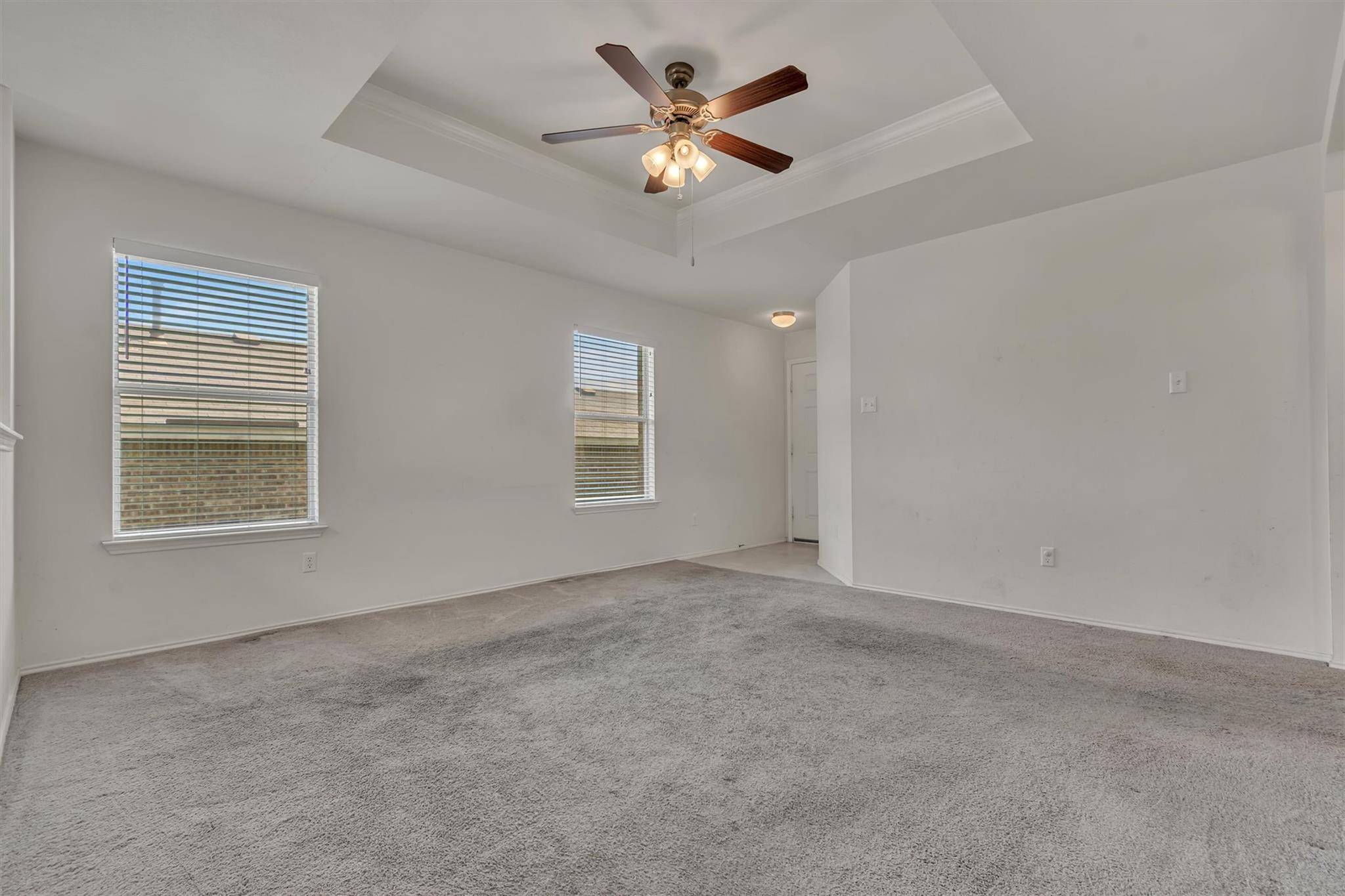 211 Pine Arbol PASS, Buda, TX 78610