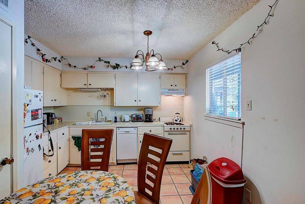 803 W 28th ST #201, Austin, TX 78705
