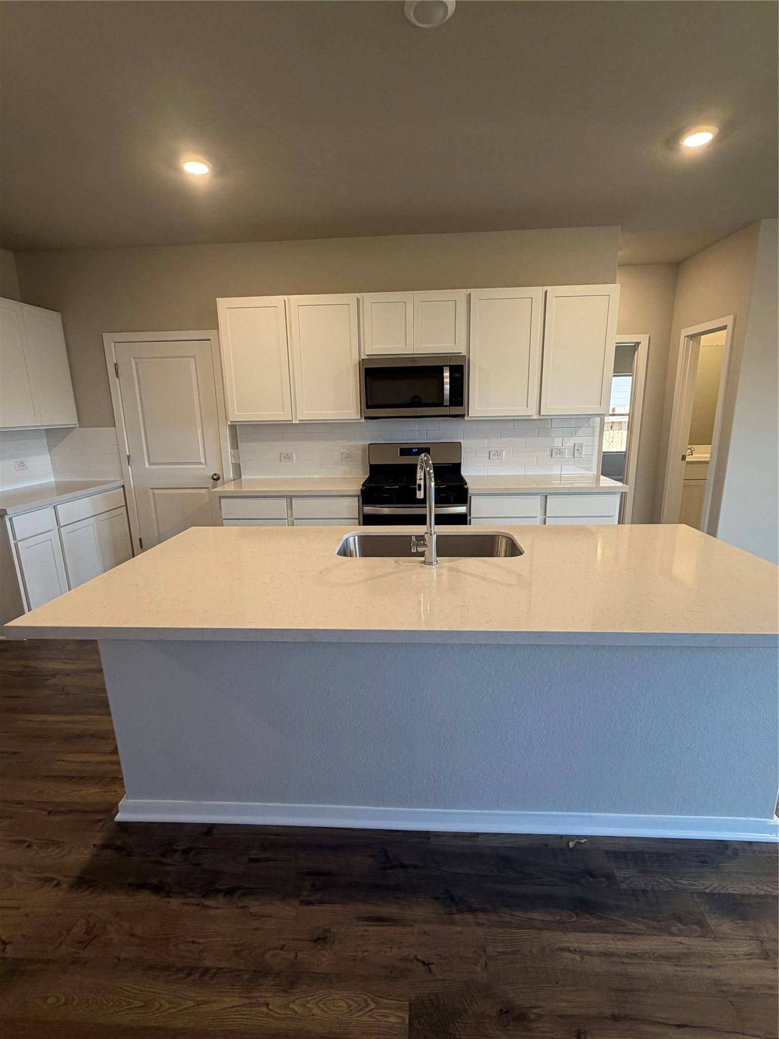 149 Ayres Horn, Cedar Creek, TX 78612