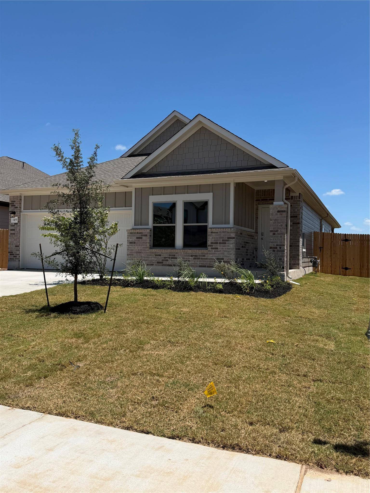 149 Ayres Horn, Cedar Creek, TX 78612