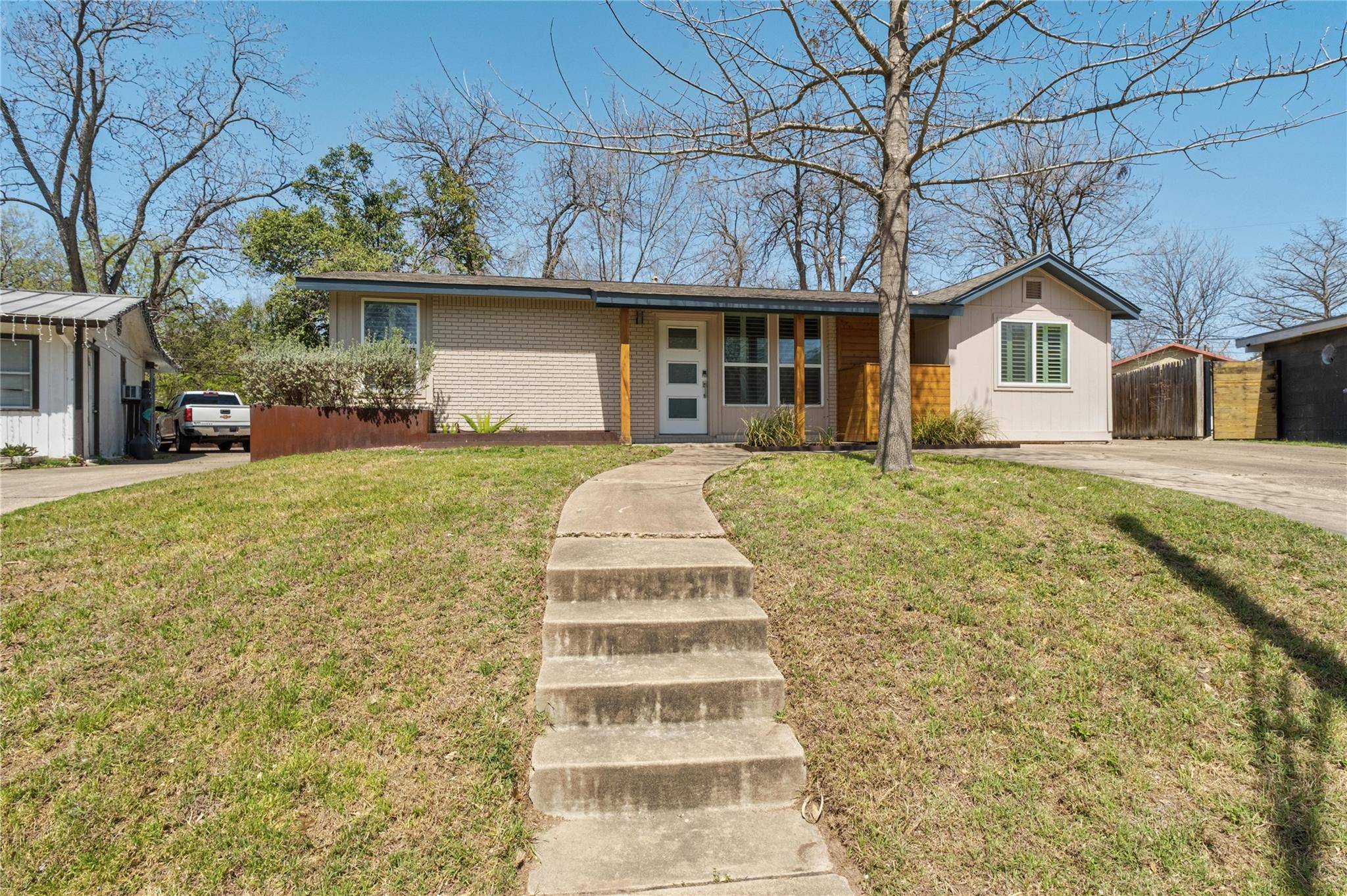 6414 Kenilworth DR, Austin, TX 78723