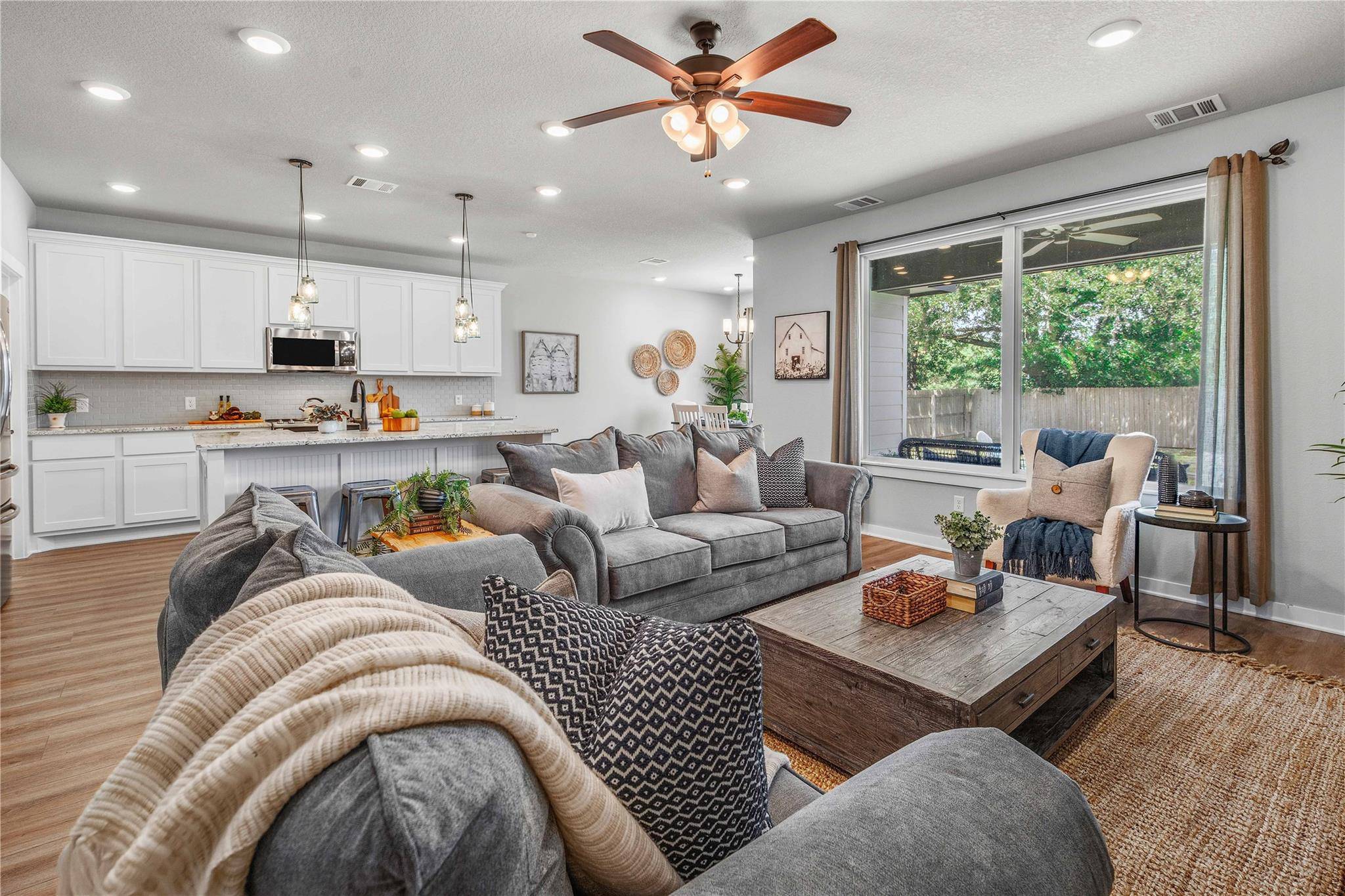 4117 Vintage Estates CT, Bryan, TX 77808
