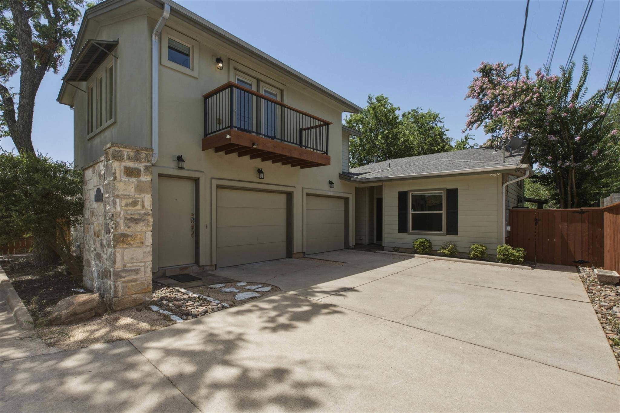 1315 W Anderson LN #B, Austin, TX 78757