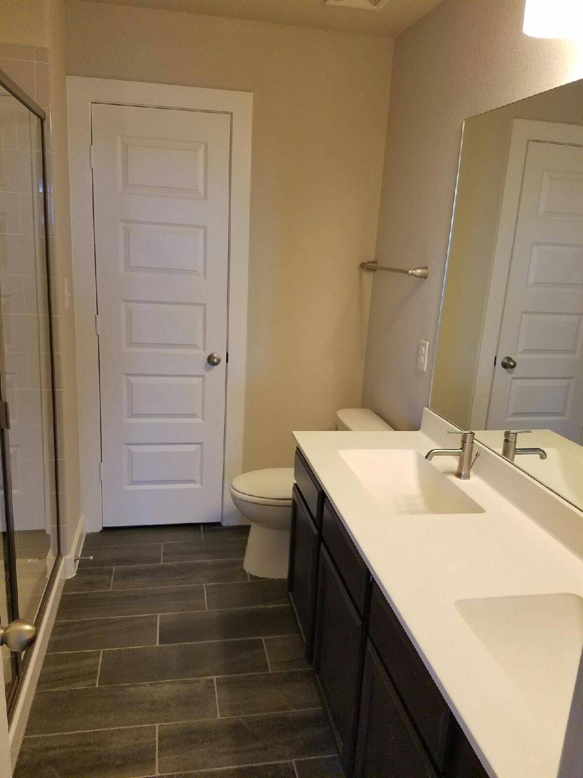 160 Lakeview CT, Kyle, TX 78640