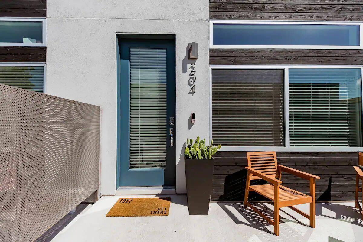 1701 E Martin Luther King Jr BLVD #204, Austin, TX 78702