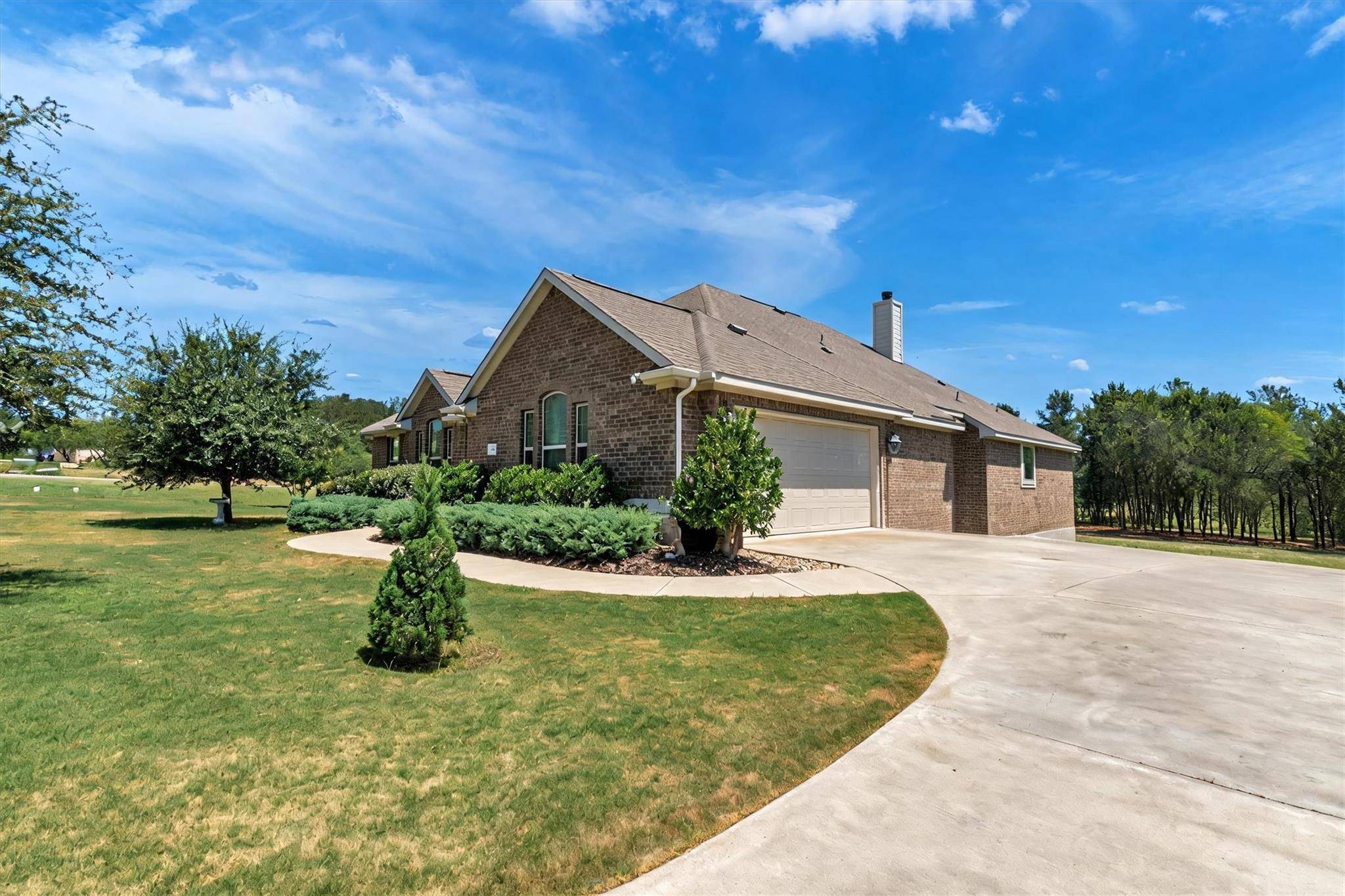 104 Harris Hawk CV, Cedar Creek, TX 78612