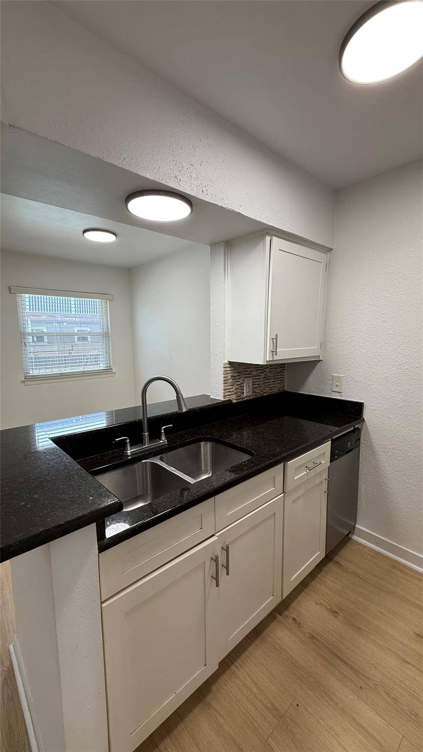 2401 Manor RD #126, Austin, TX 78722
