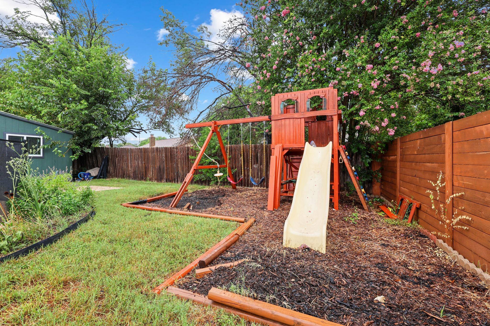 608 Andover DR, Round Rock, TX 78664
