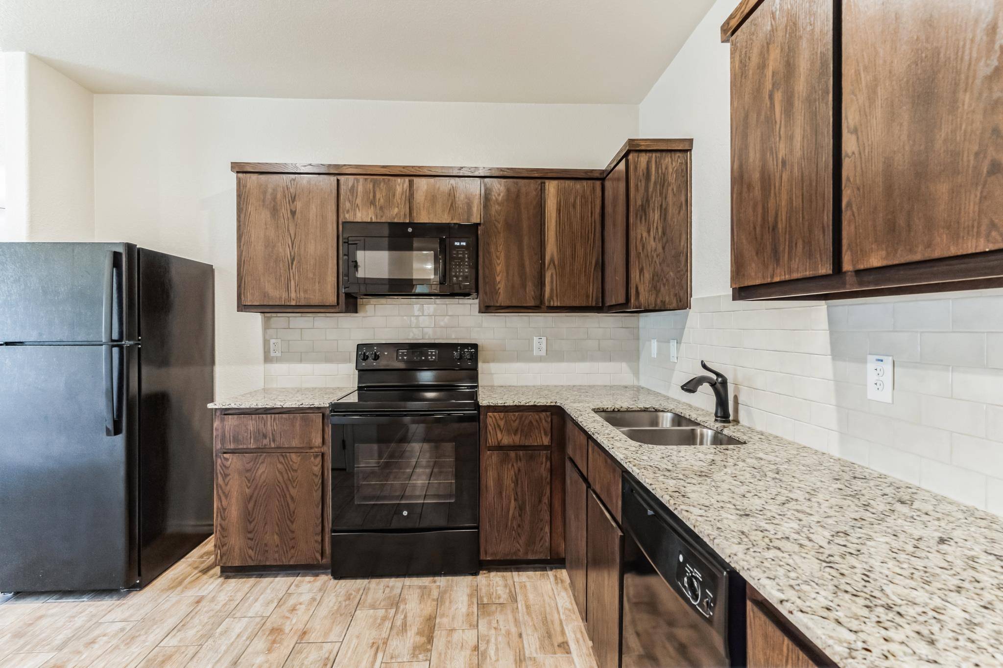 2416 Alterman DR #B, Temple, TX 76504