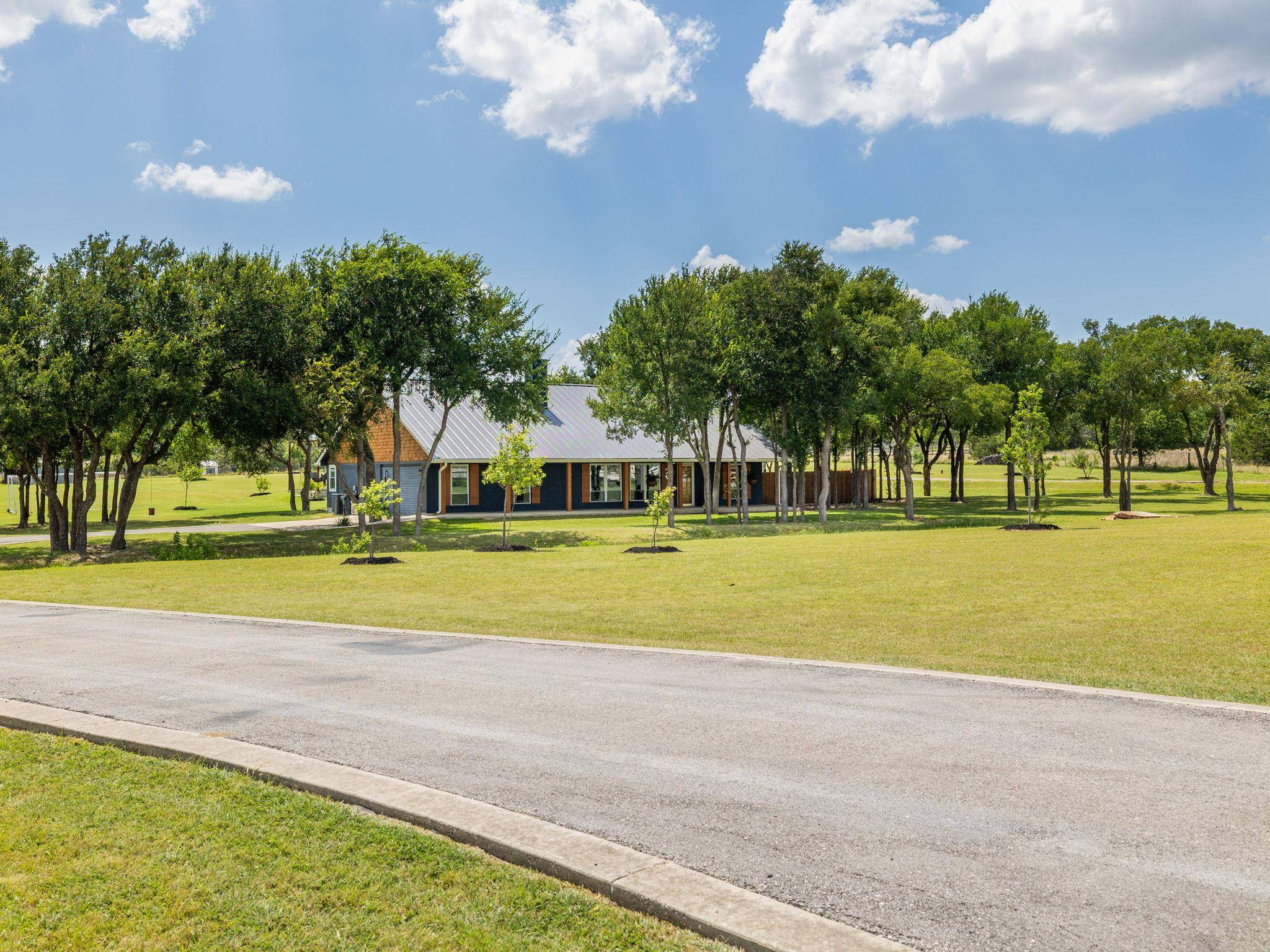 3001 County Road 255, Georgetown, TX 78633