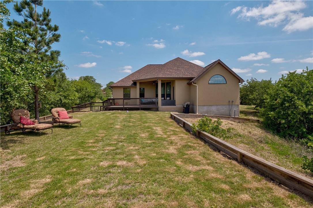 509 Kaanapali LN, Bastrop, TX 78602