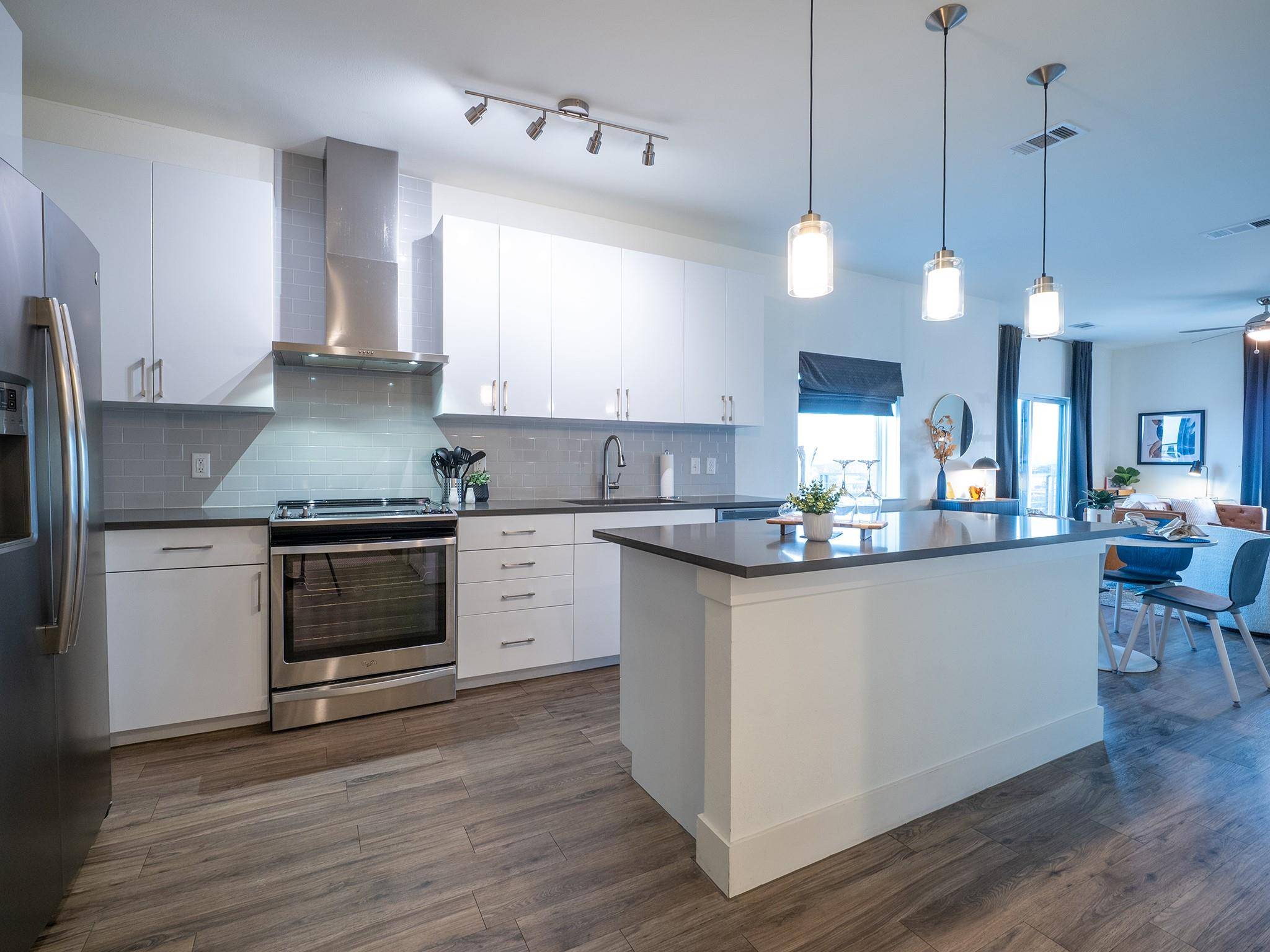 6444 Burnet RD #509, Austin, TX 78757