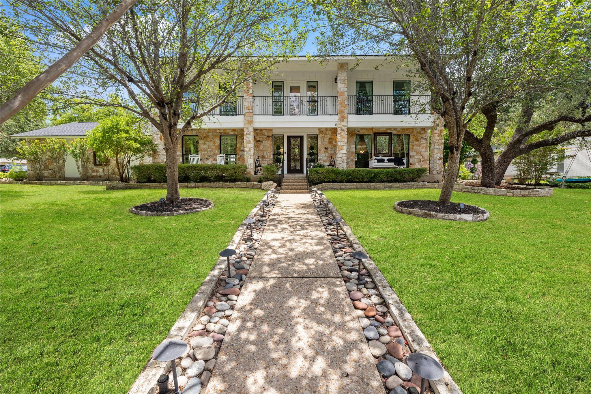 10507 Plumewood DR, Austin, TX 78750
