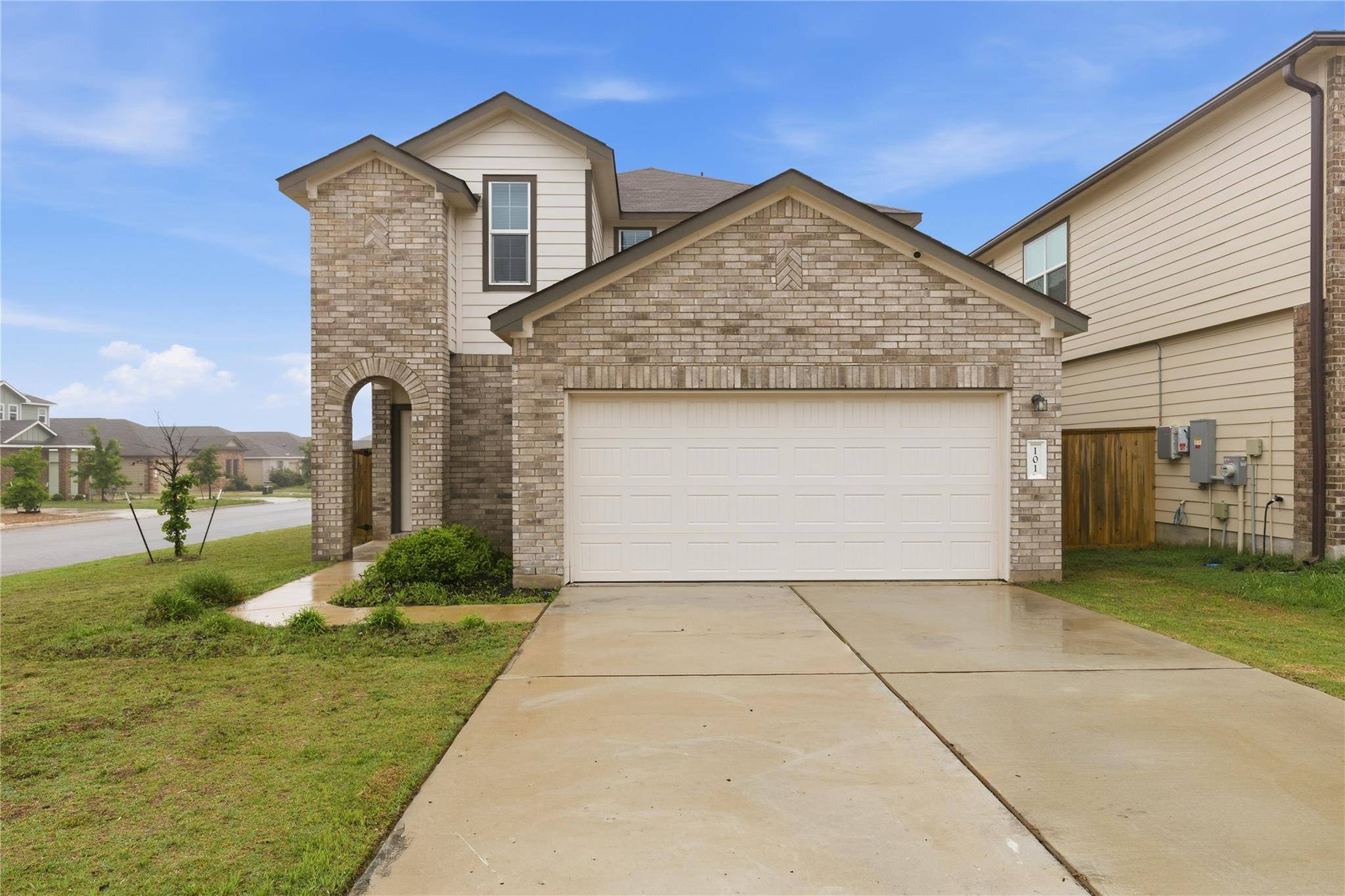 101 Rowdy Yates WAY, Jarrell, TX 76537