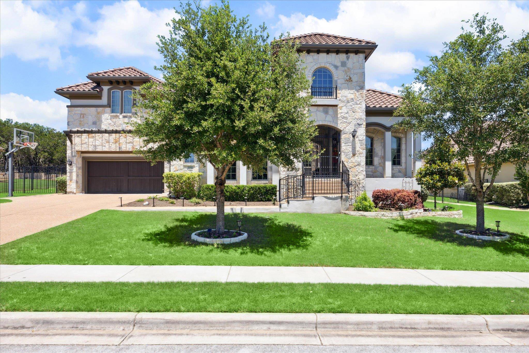 1600 Morning Moon CIR, Austin, TX 78732