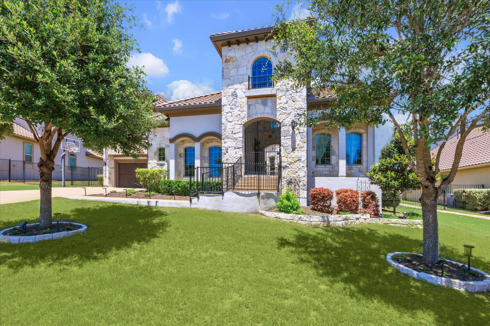 1600 Morning Moon CIR, Austin, TX 78732