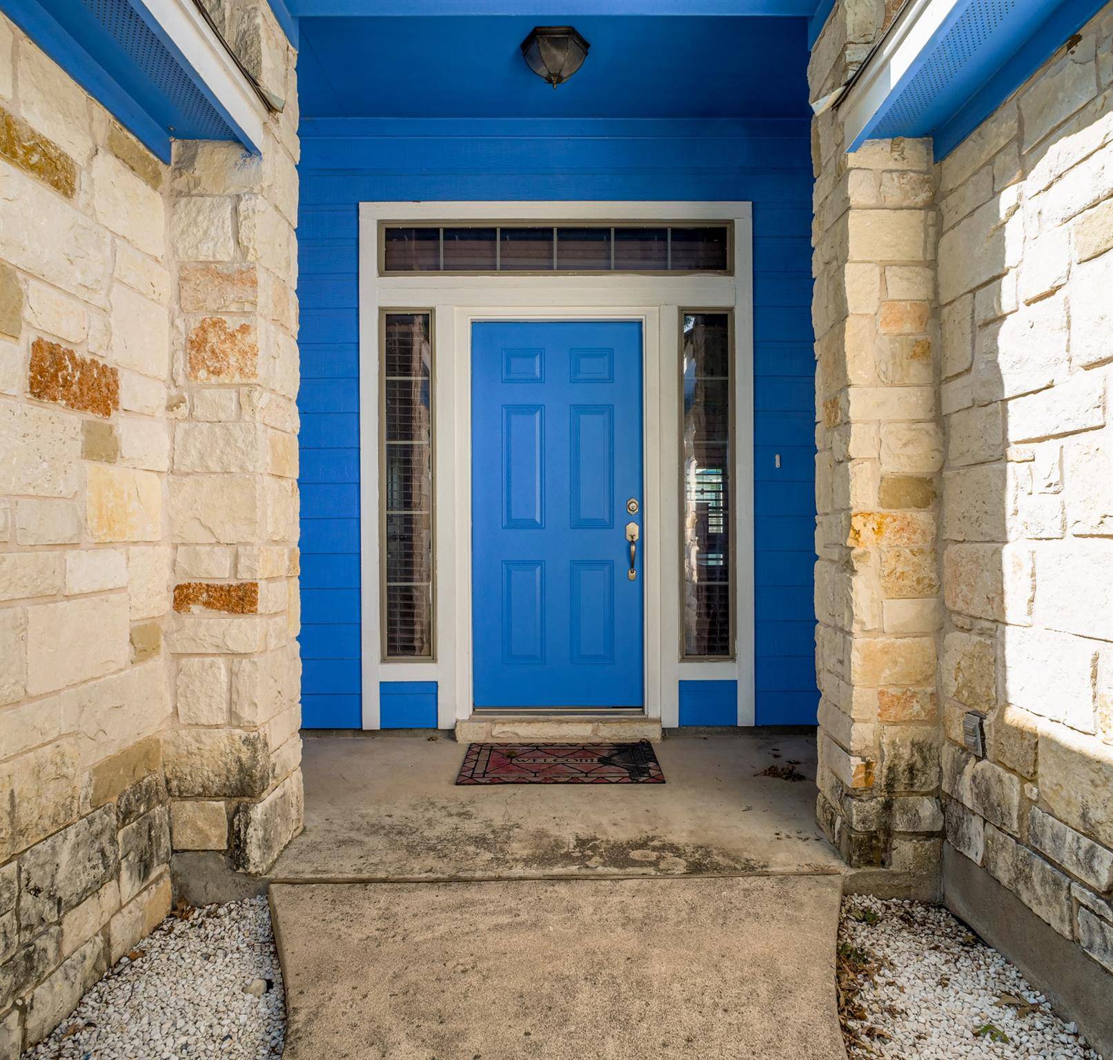 212 Cailin CT, Burnet, TX 78611