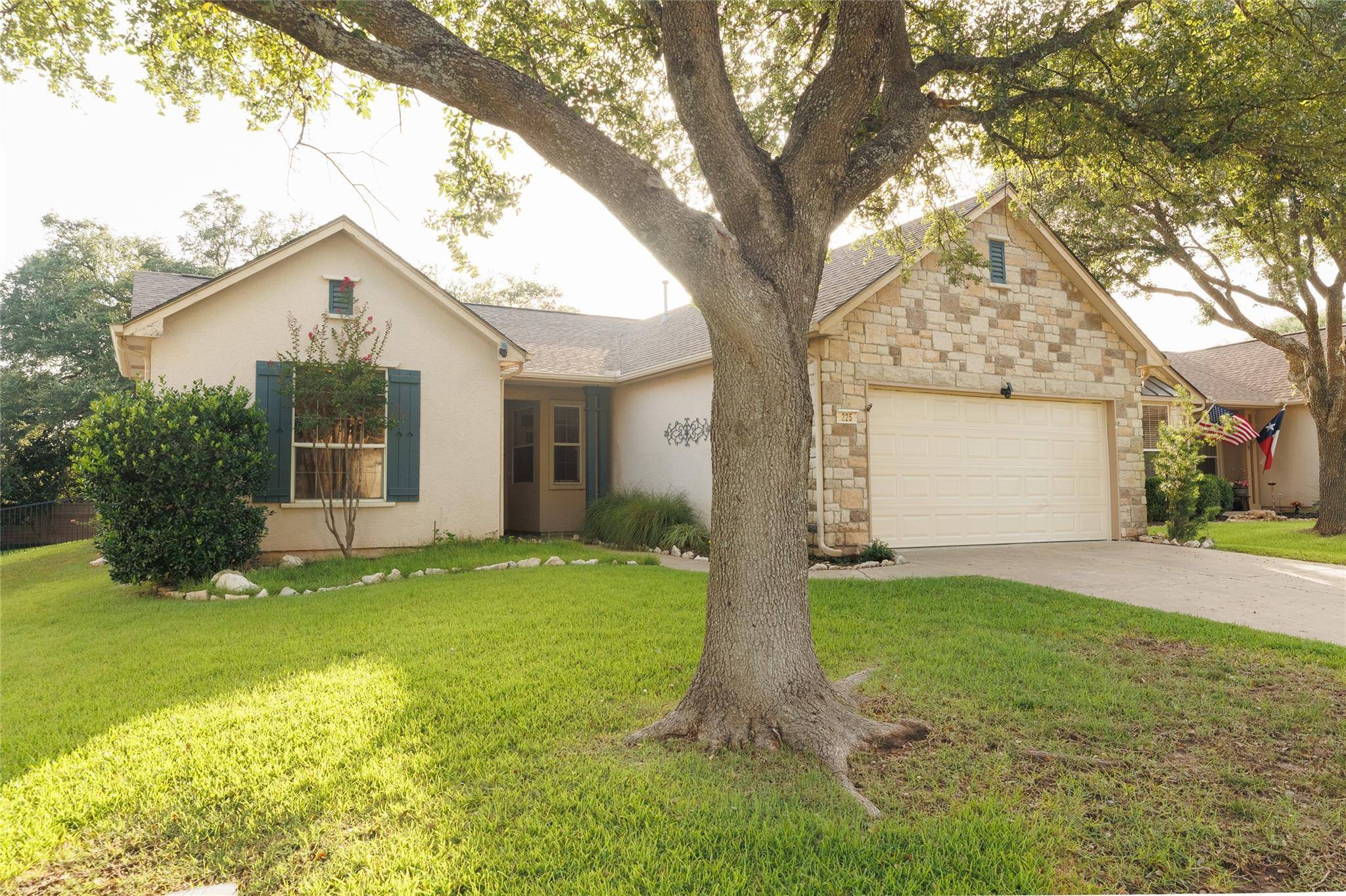 225 Red Poppy TRL, Georgetown, TX 78633