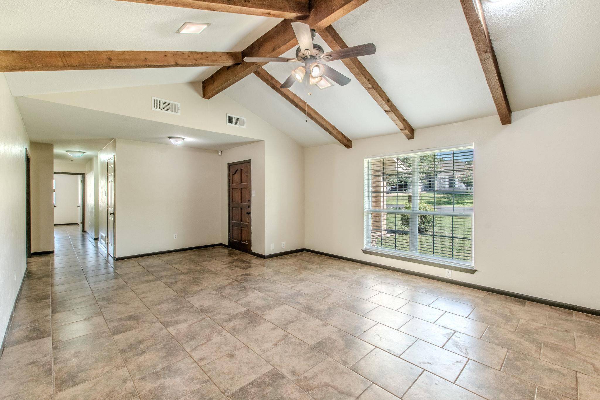 7273 Woodlake CIR, Belton, TX 76513