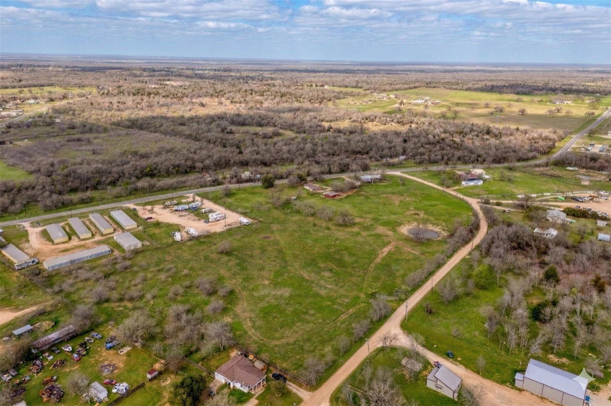 839 Smith RD, Rockdale, TX 76567