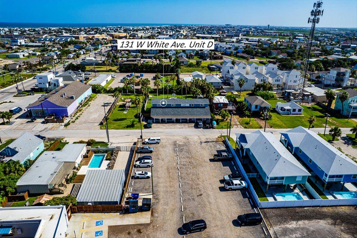 131 W White Ave #D, Port Aransas, TX 78373