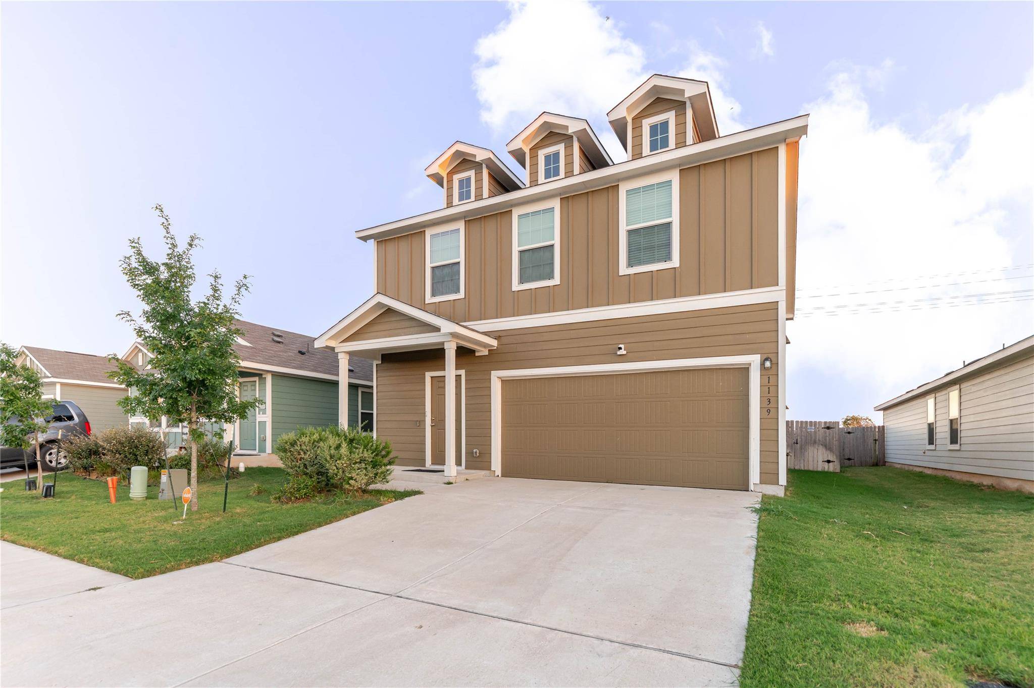 1139 Catfish LN, Bastrop, TX 78602
