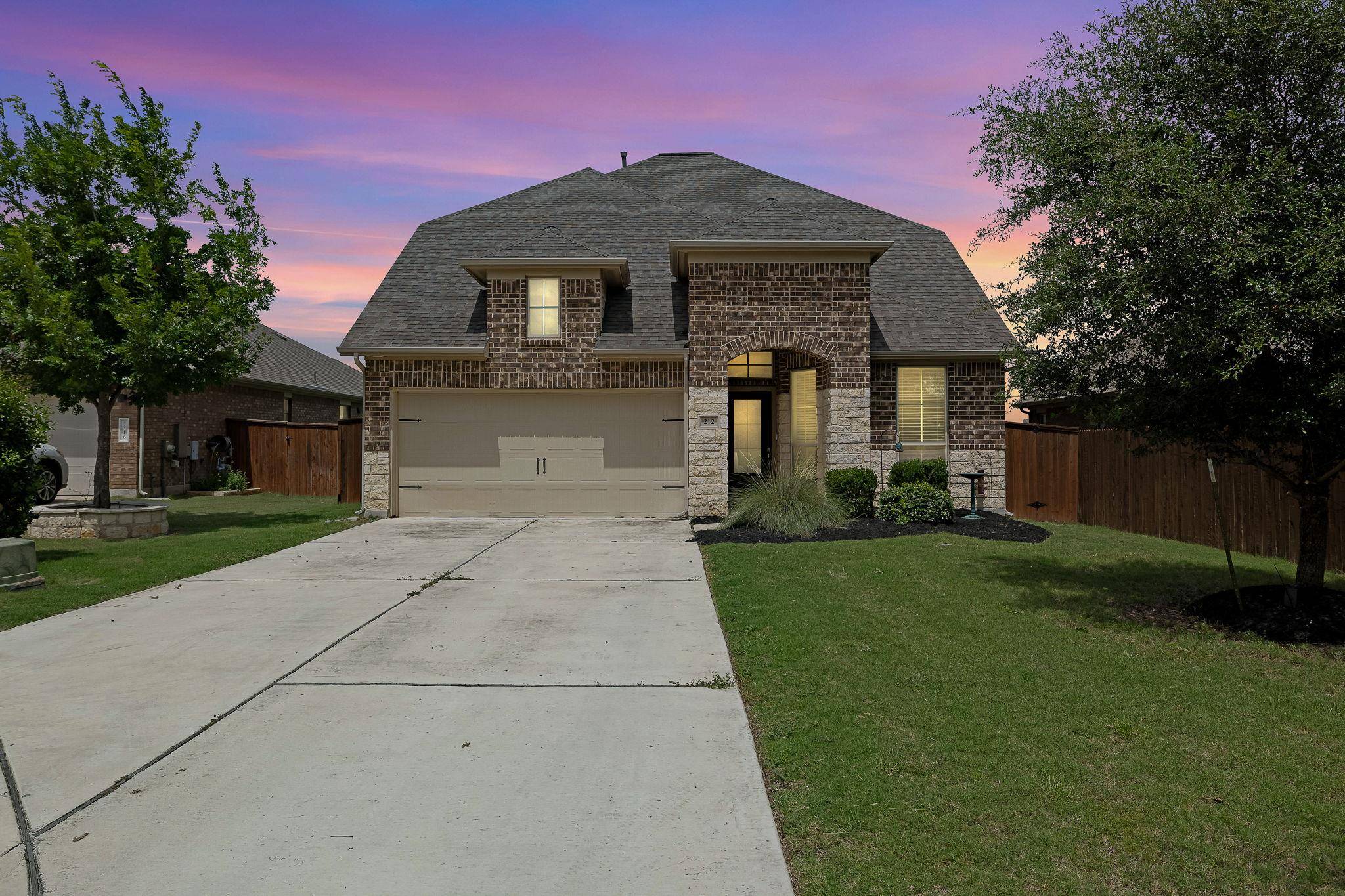 212 Estima CT, Liberty Hill, TX 78642