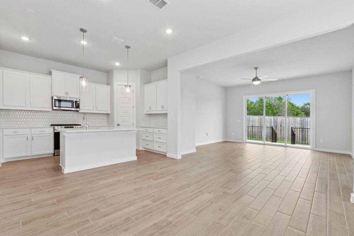 844 Boise DR, Leander, TX 78641
