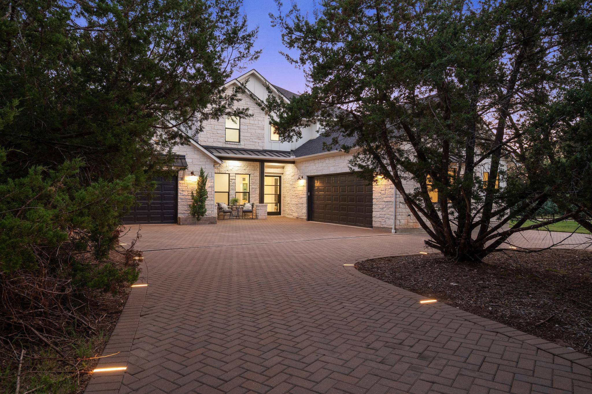112 Davis LN, Georgetown, TX 78633
