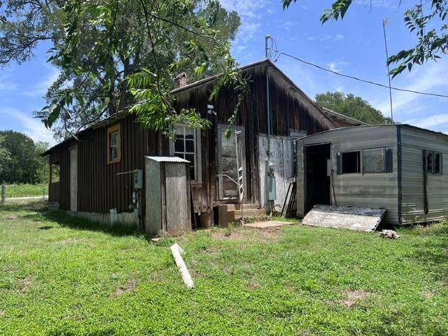 344 & 343 Bateman RD, Red Rock, TX 78662