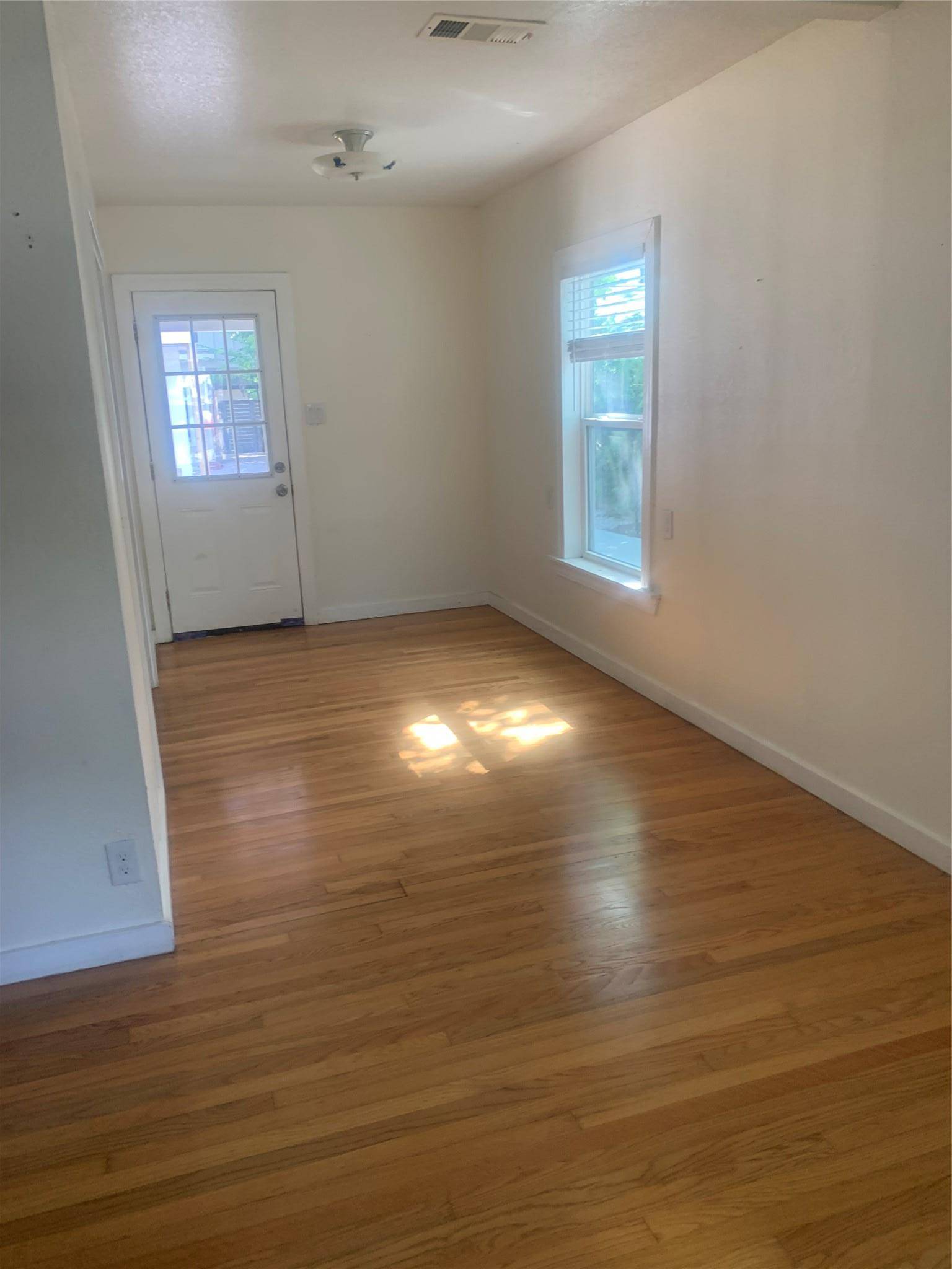 613 E 50th ST, Austin, TX 78751