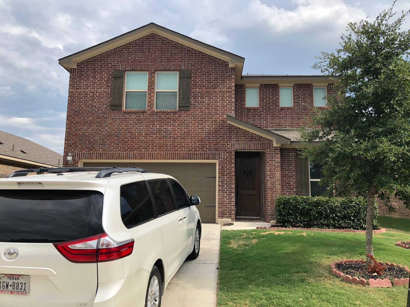 1052 Myrna BND, Leander, TX 78641