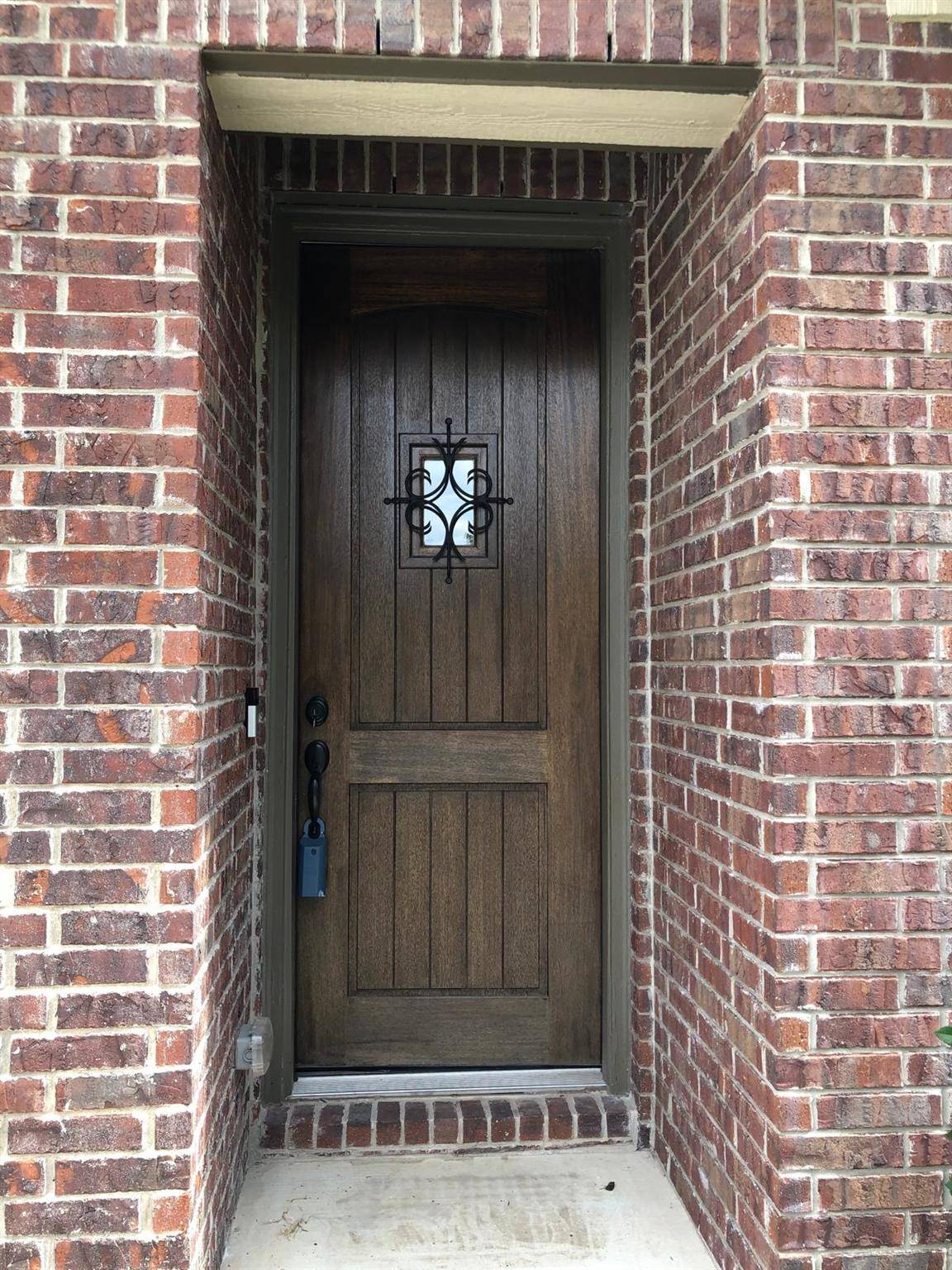 1052 Myrna BND, Leander, TX 78641