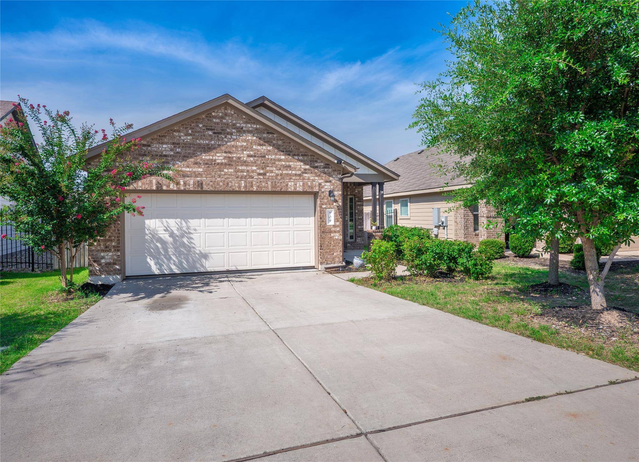 109 Lambert ST, Leander, TX 78641