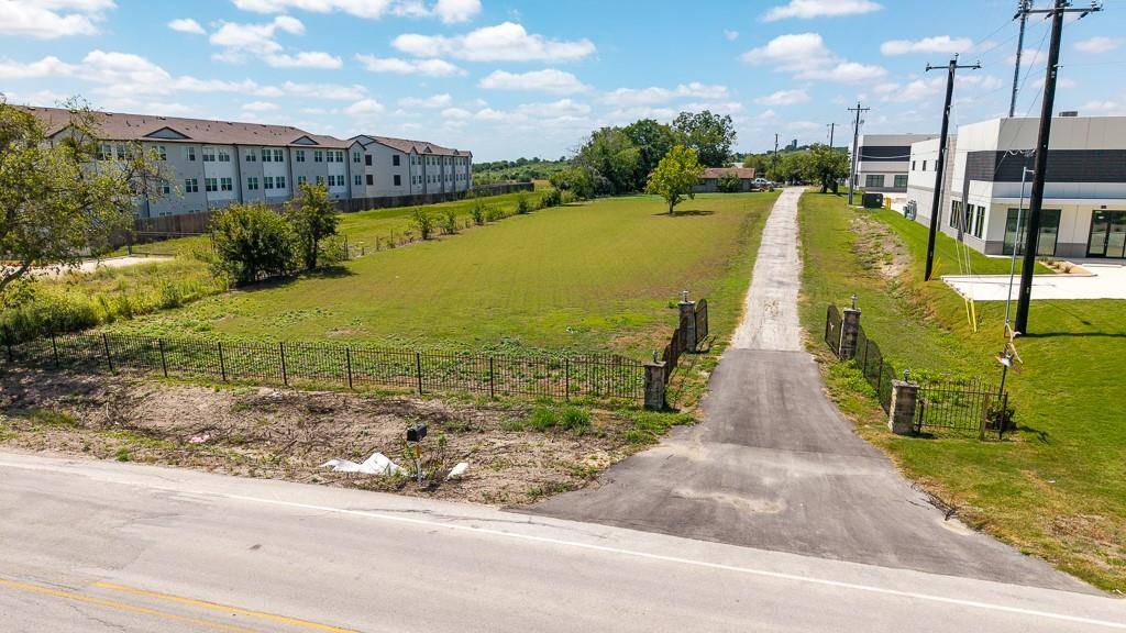 5090 Fm 2001 HWY, Buda, TX 78610