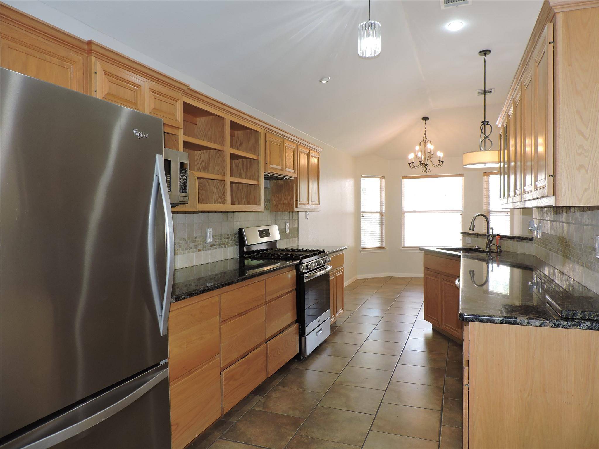 1404 Peachtree Valley DR, Round Rock, TX 78681