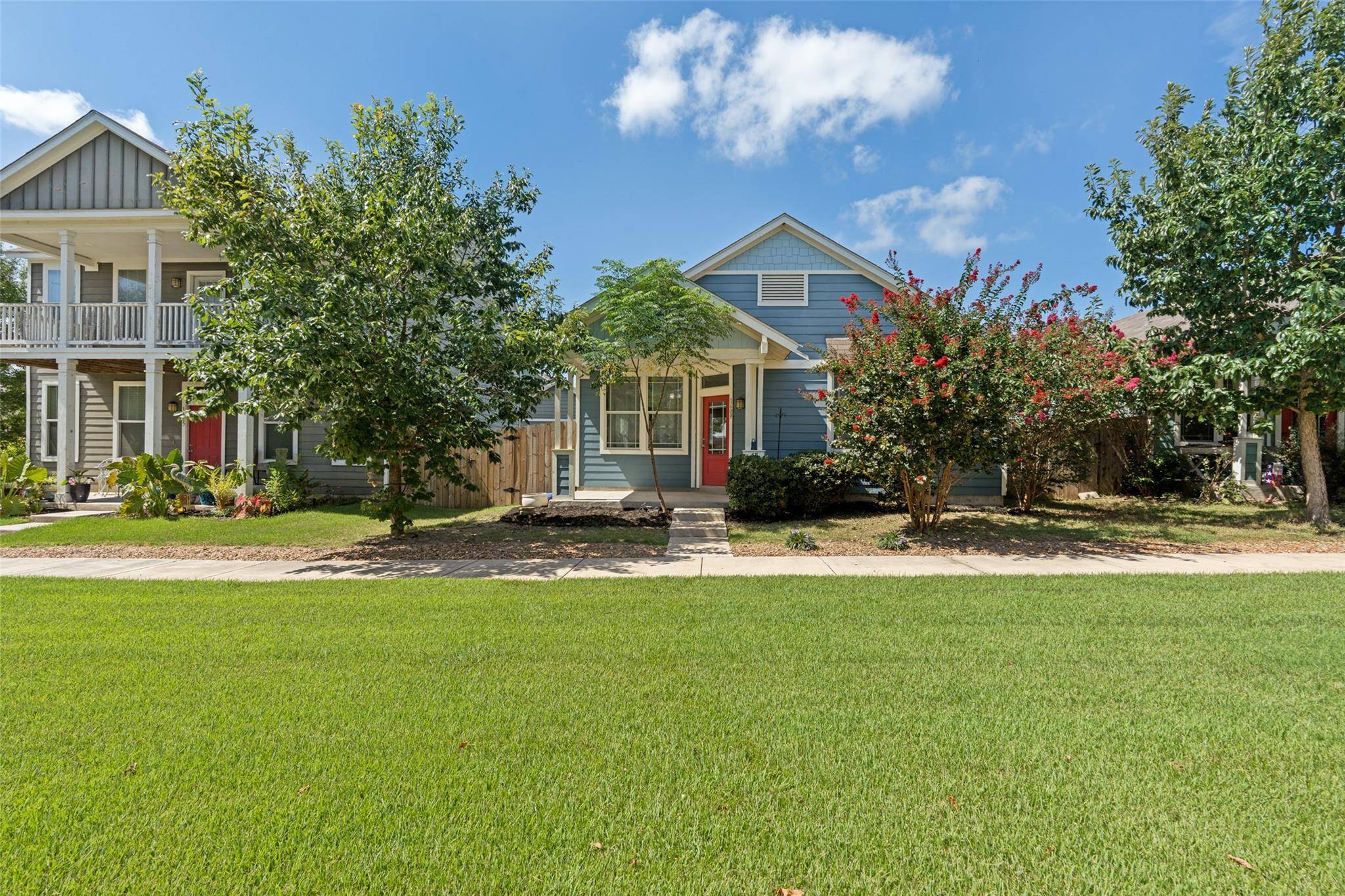 1609 Arbor Knot DR, Kyle, TX 78640