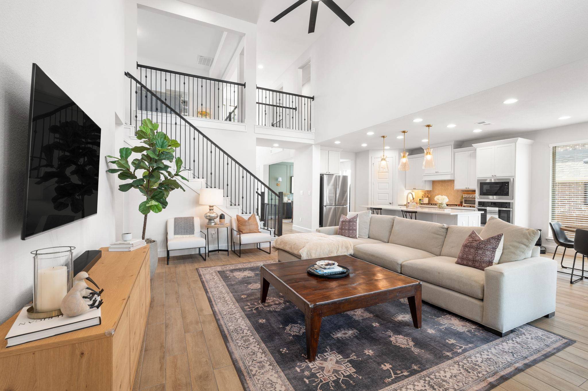 932 Mollie McBride LN, Leander, TX 78641