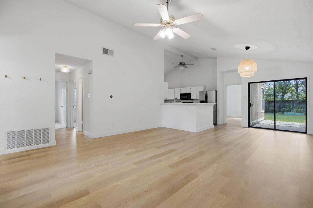 2003 James PL, Round Rock, TX 78664