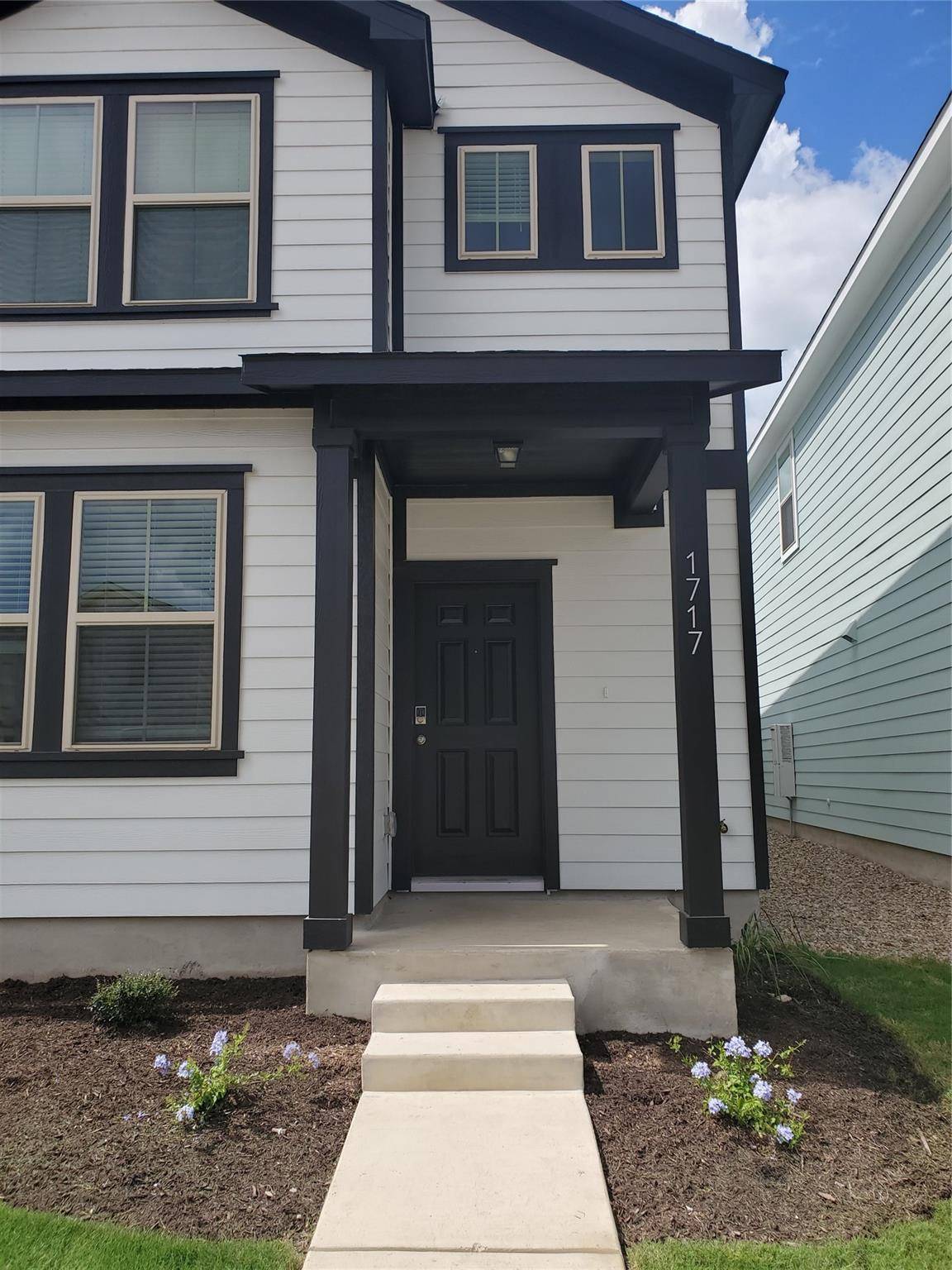 1717 Fountain Bridge DR, Leander, TX 78641
