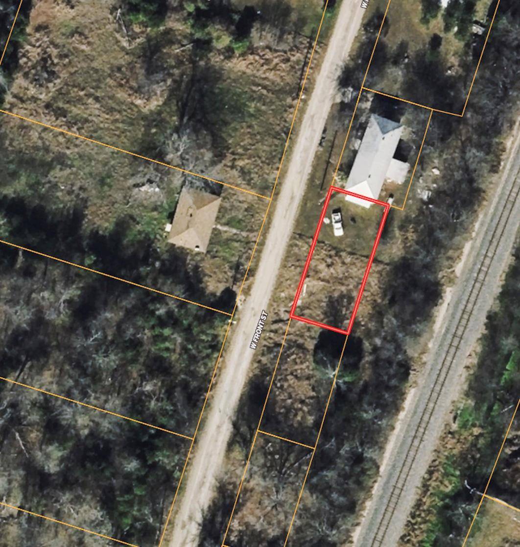 318 N Front ST, Holland, TX 76534