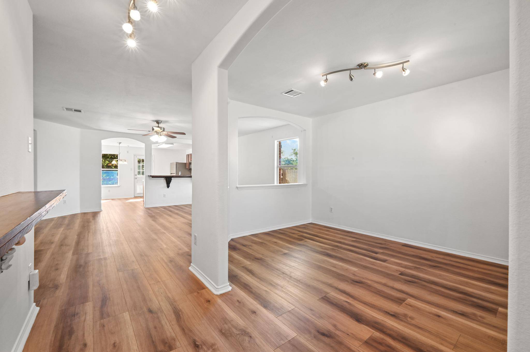 516 Emma Rose TRL, Leander, TX 78641