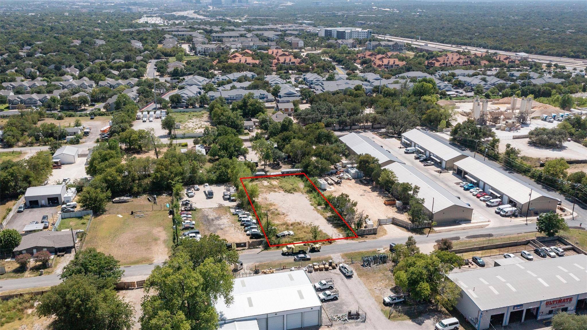 2701 Daisy DR, Austin, TX 78727