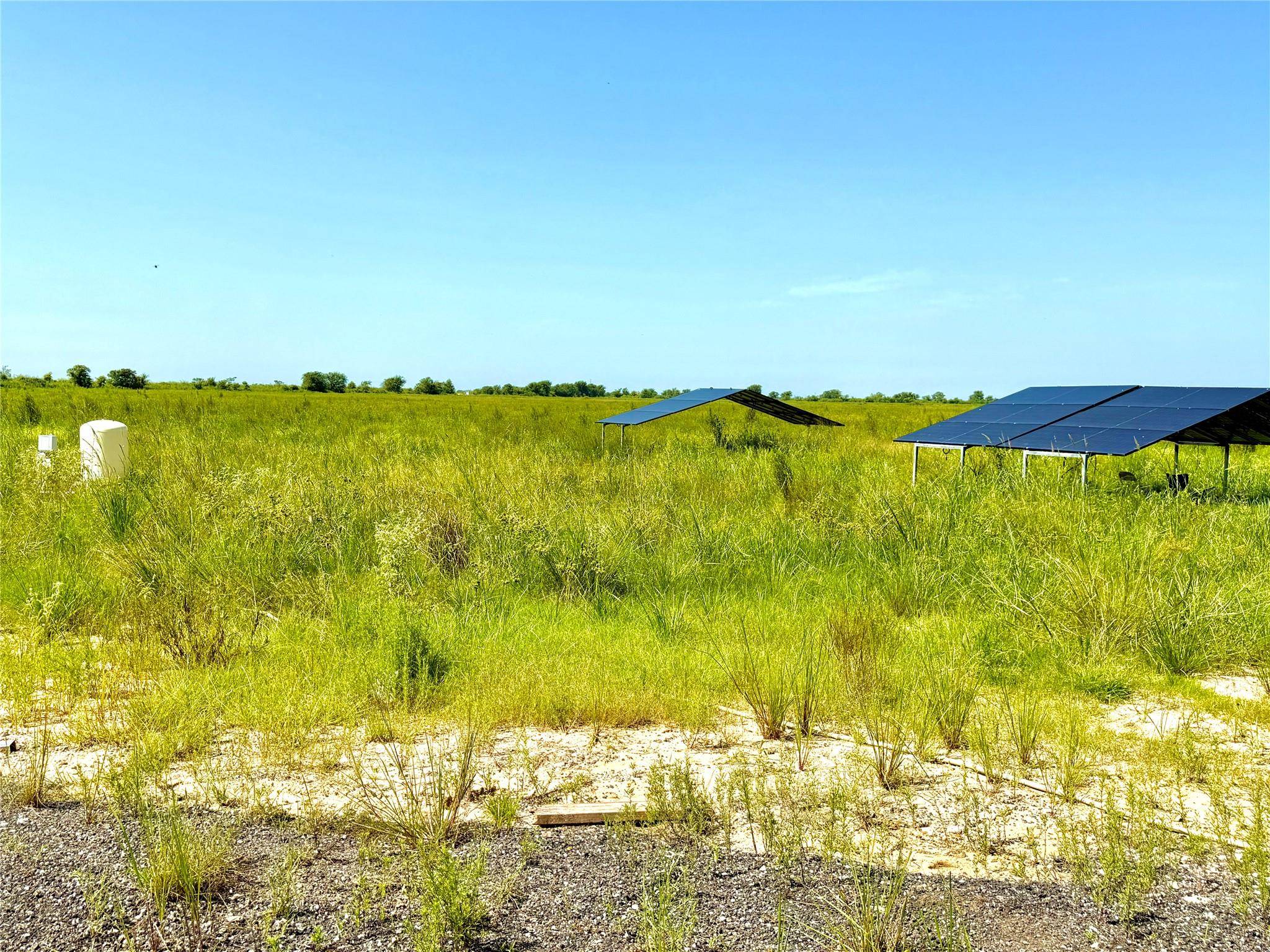 1178 Beal RD, Eagle Lake, TX 77434