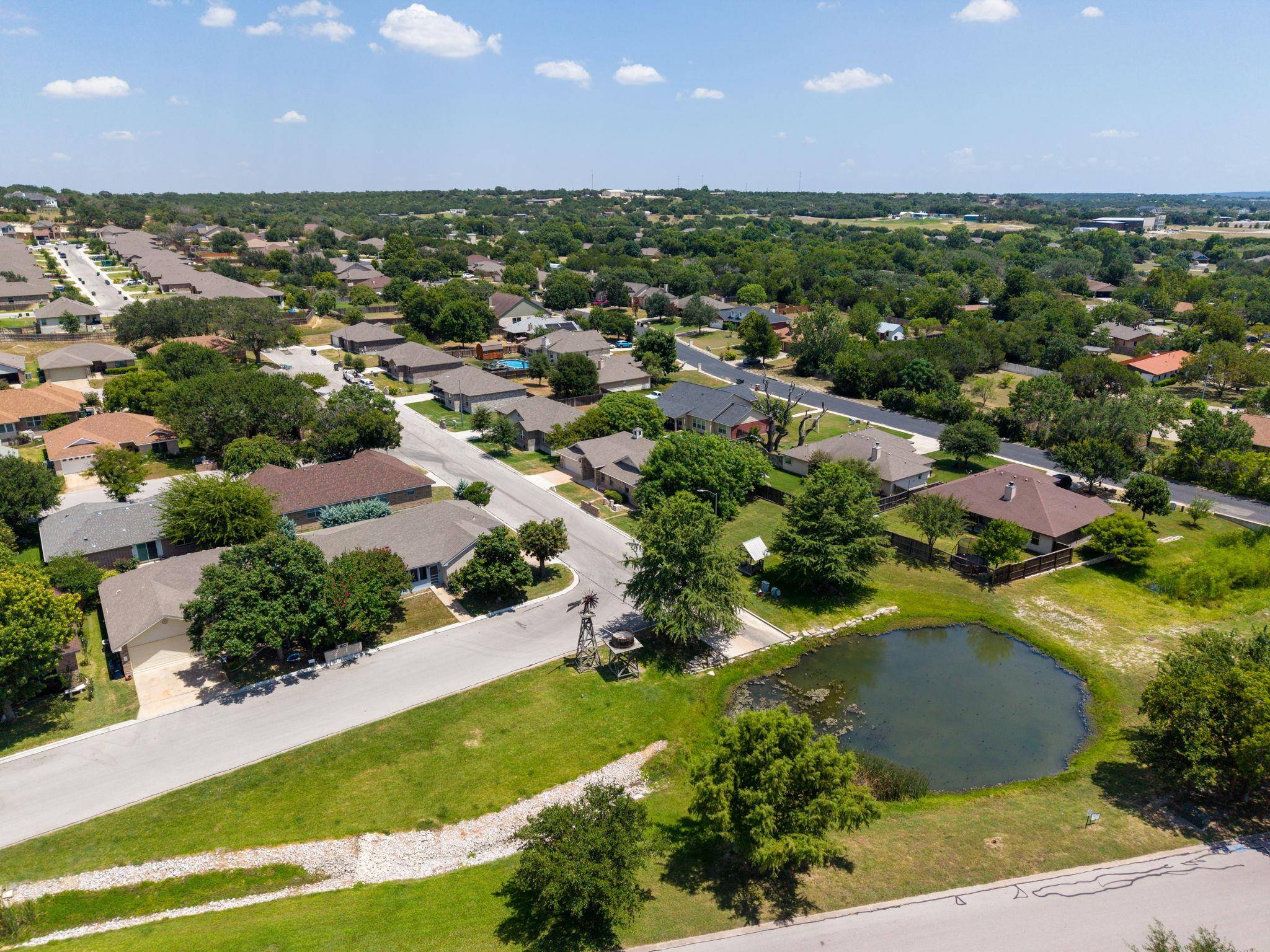 1204 Applewood DR E, Burnet, TX 78611