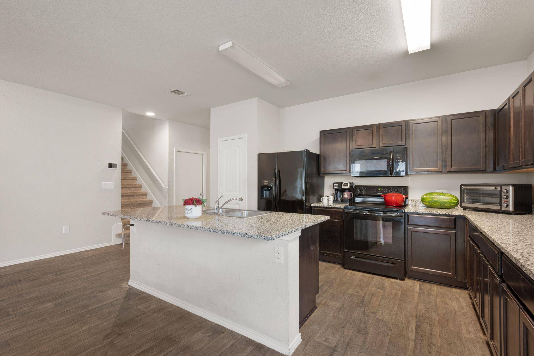 5908 Brampton LN, Austin, TX 78724