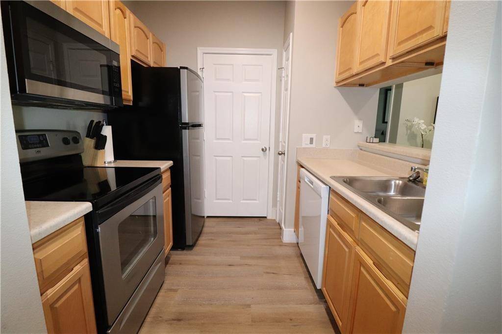 12166 Metric BLVD #353, Austin, TX 78758