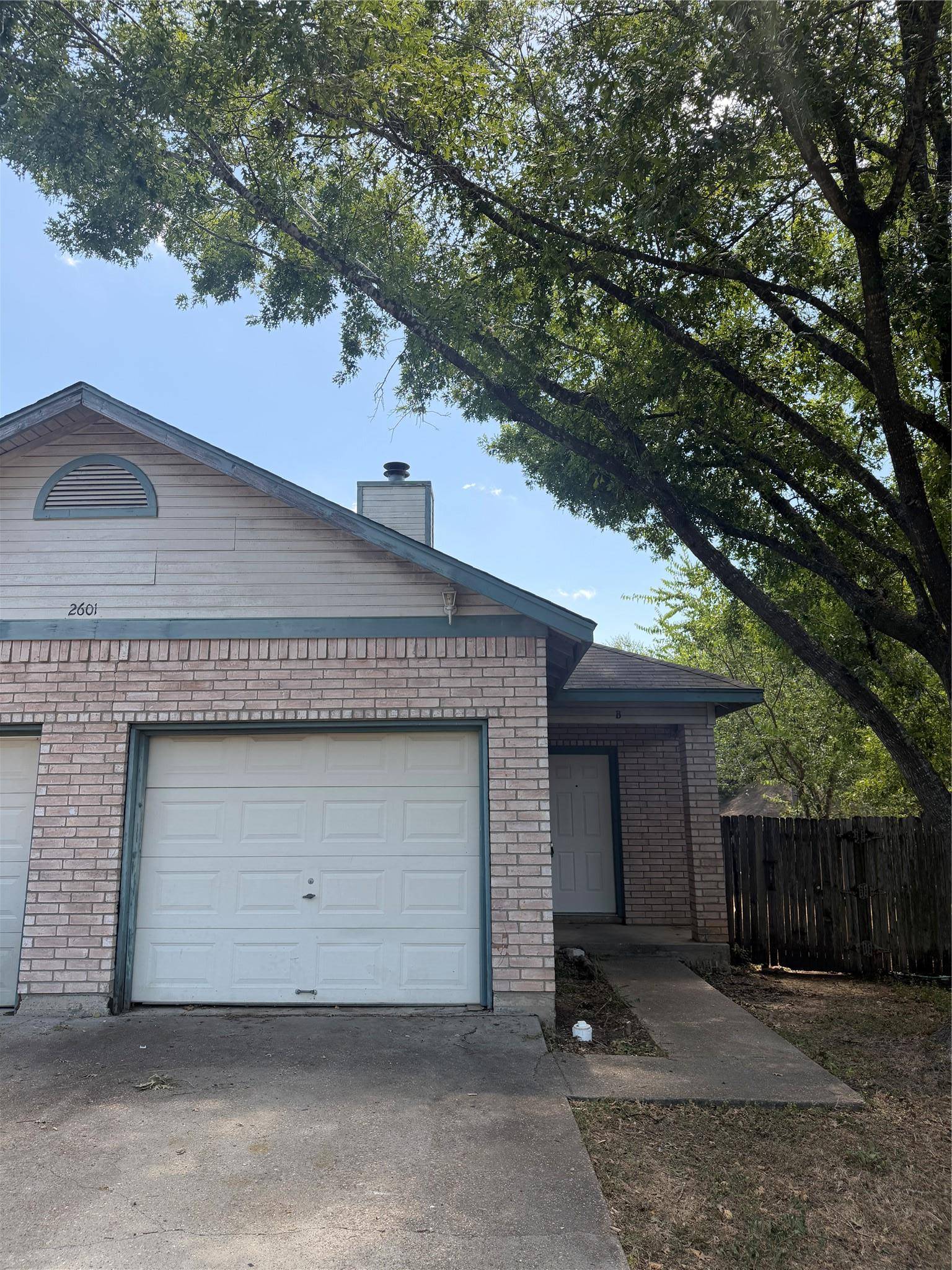 2601 Alcott LN #B, Austin, TX 78748