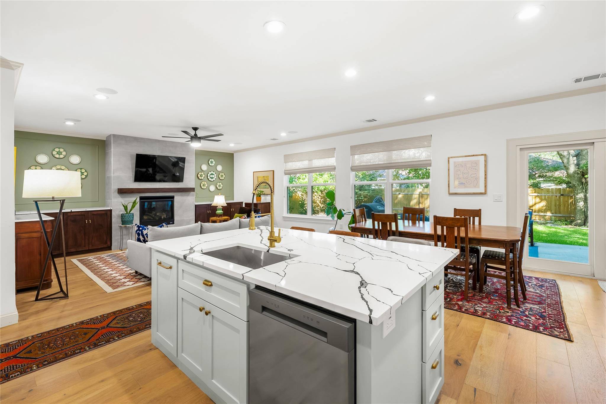 5914 Salcon Cliff DR, Austin, TX 78749